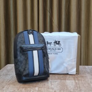 Co@ch Travel Sling