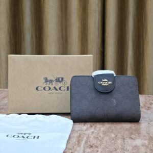 Co@ch Premium Ladies Wallet