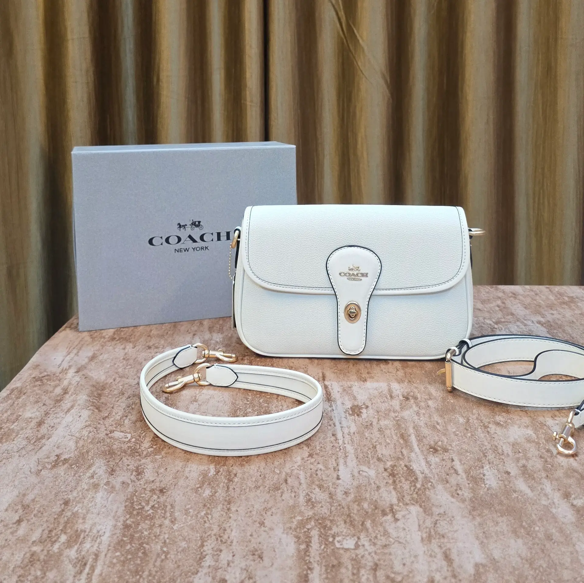 Co@ch Premium Ladies Bag