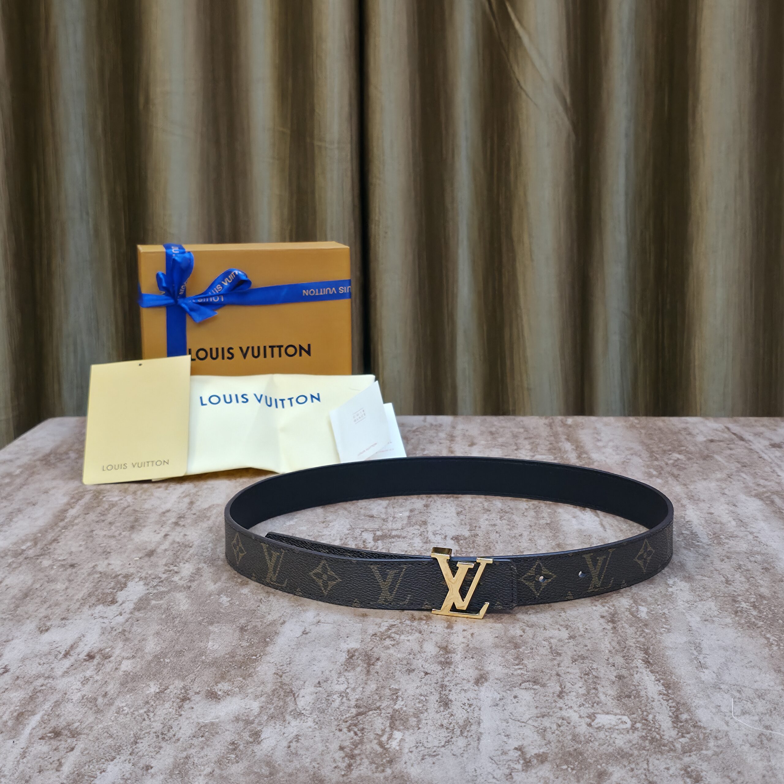 L.V Ladies Genuine Leather Belt