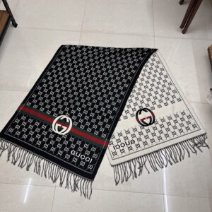 Gucc! Premium Stoles