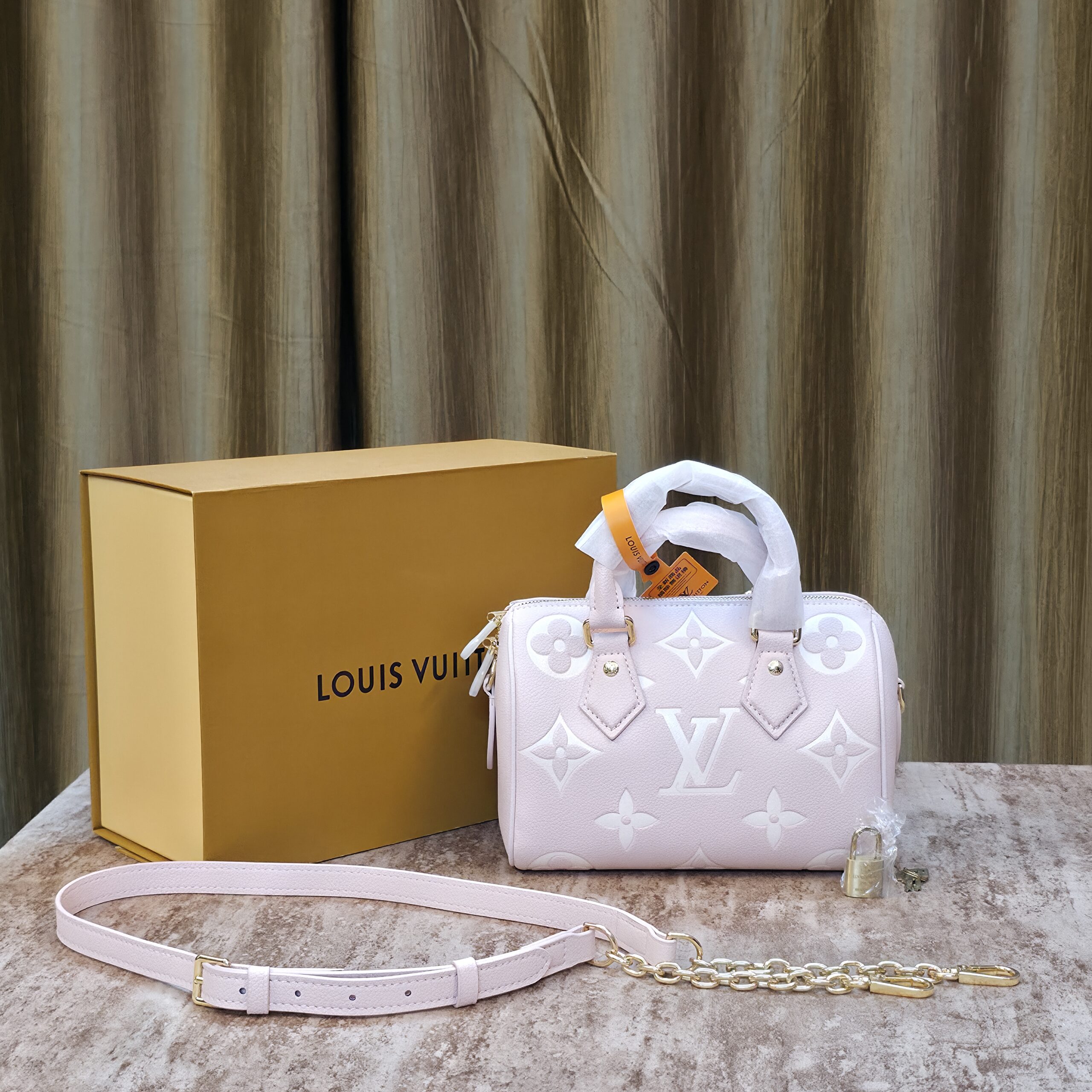 L.V Luxury Ladies Bag