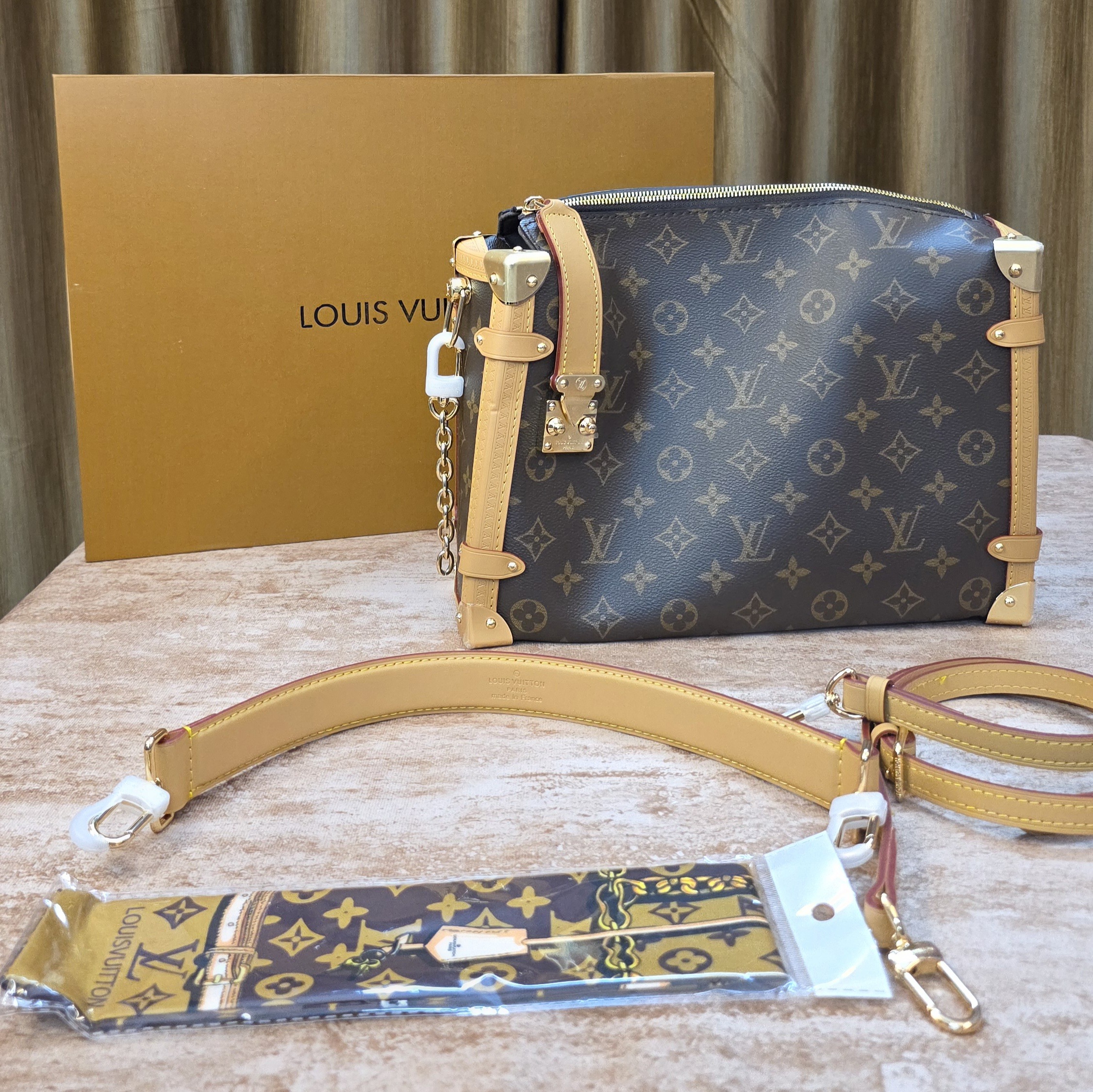 L.V Luxury Ladies Bag