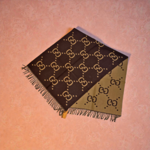 Gucc! Premium Stoles