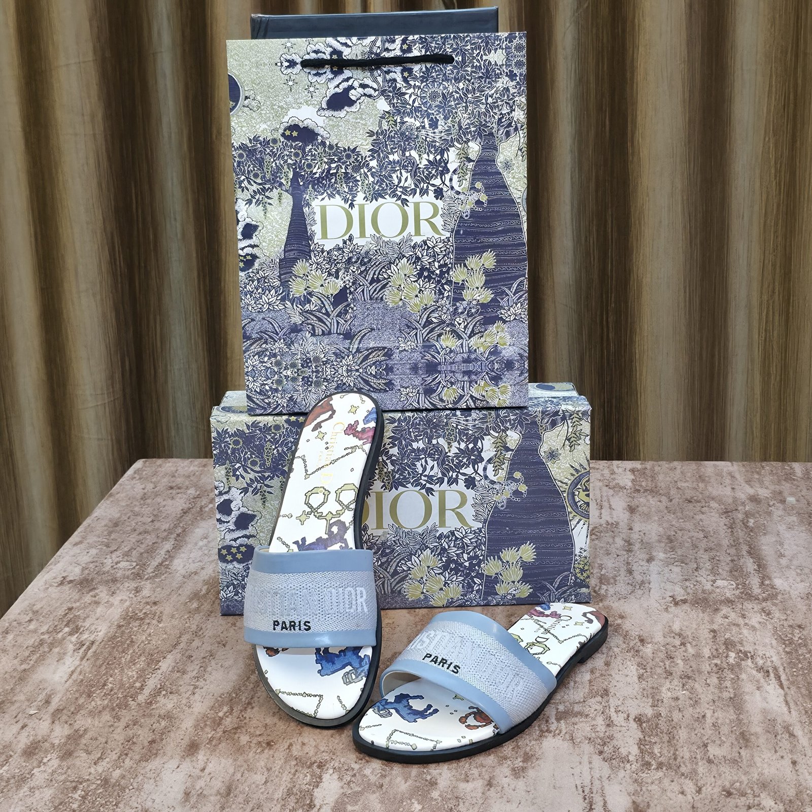 D!or Premium Footwear