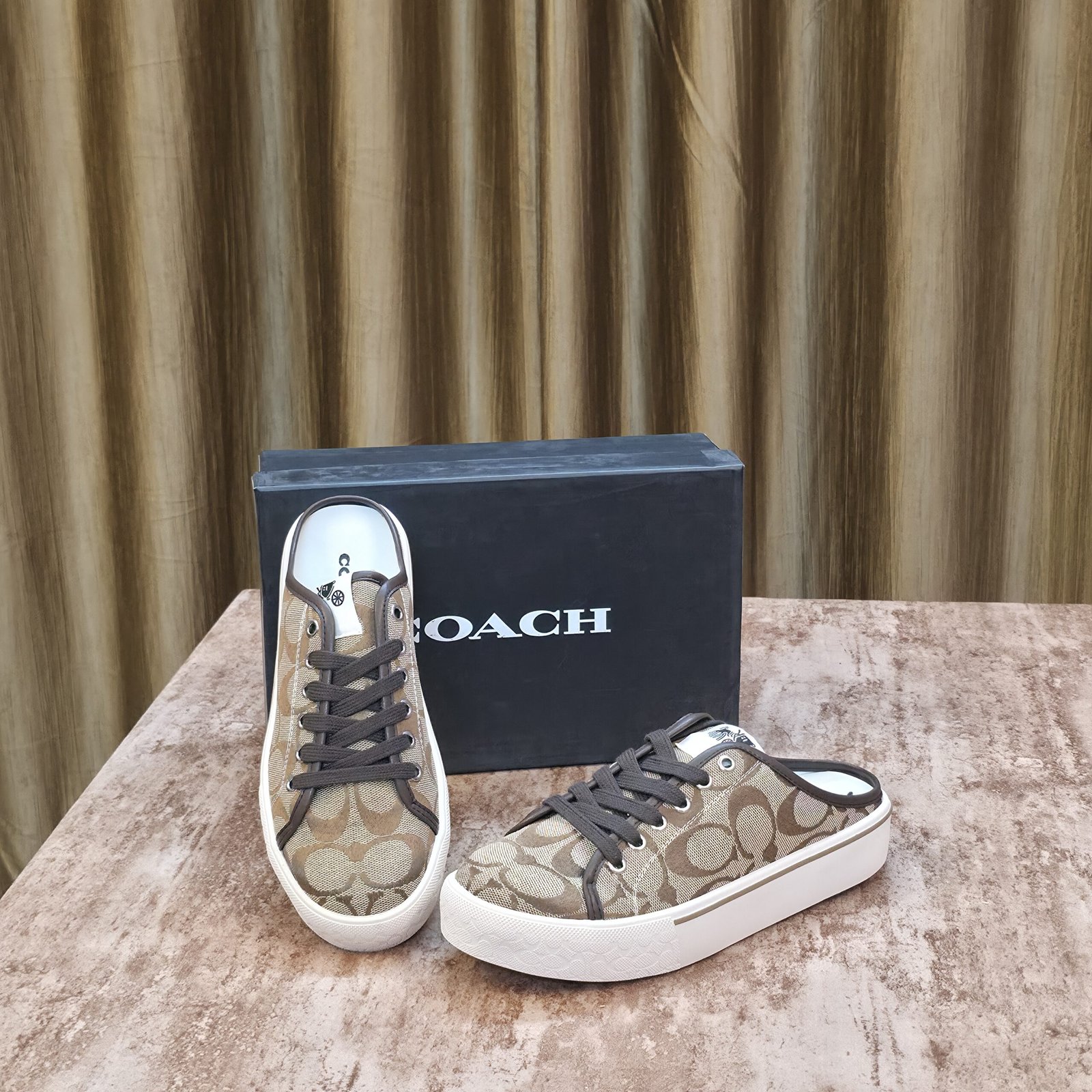 Co@ch Premium Footwear