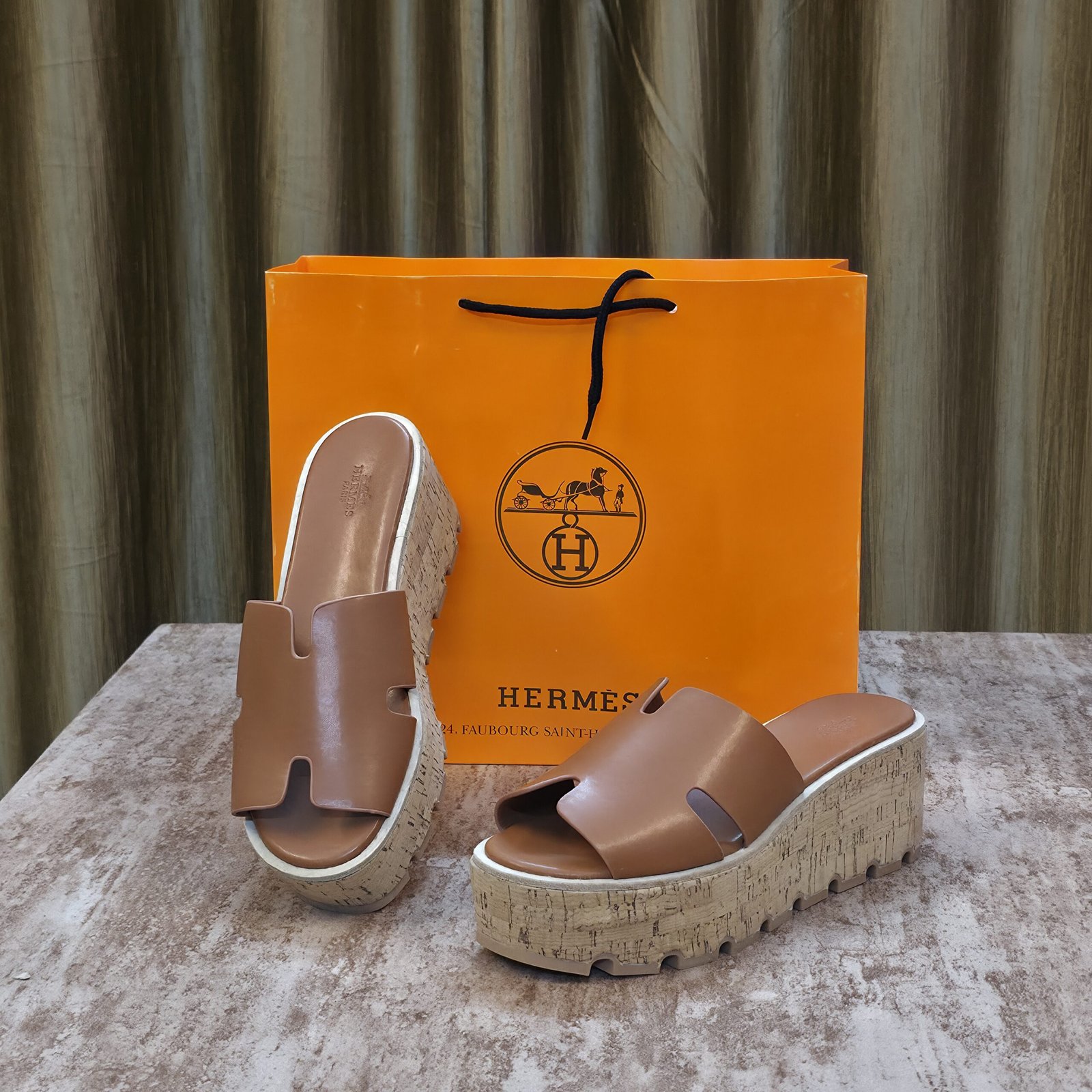 Herme$ Premium Footwear