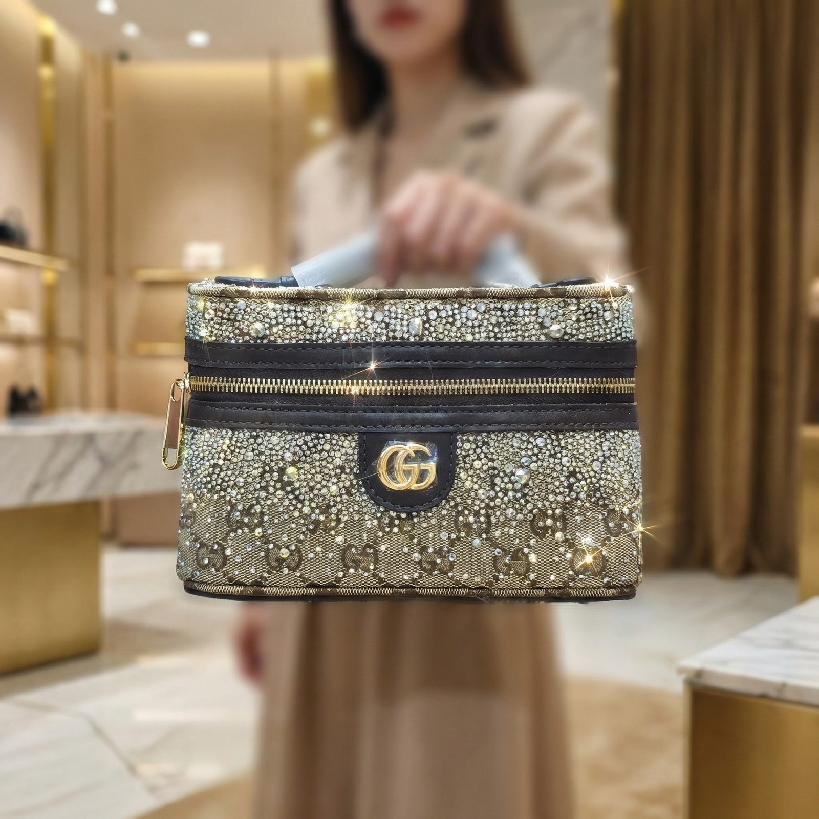 Gucc! Premium Bags - Image 4